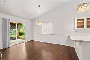 432 Taz Ln, Eugene, OR 97404 - Photo 10