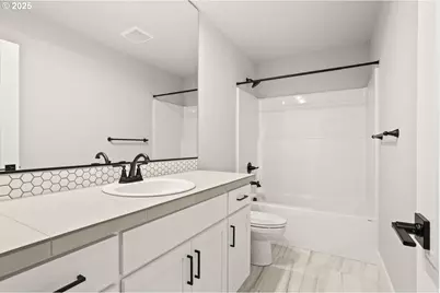 8271 SE Quincy St, Hillsboro, OR 97123 - Photo 22