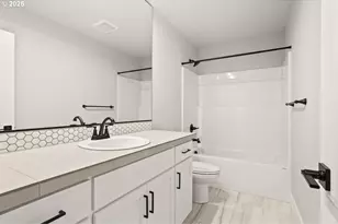 8271 SE Quincy St, Hillsboro, OR 97123 - Photo 22