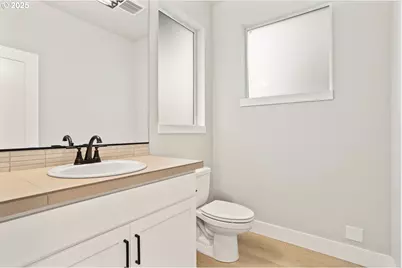 8271 SE Quincy St, Hillsboro, OR 97123 - Photo 14