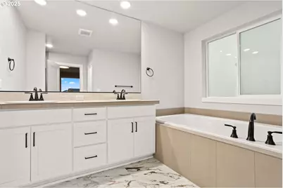 8271 SE Quincy St, Hillsboro, OR 97123 - Photo 18