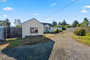 90828 Henderson Ln, Coos Bay, OR 97420 - Photo 8