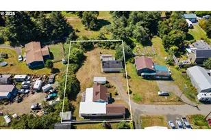 90828 Henderson Ln, Coos Bay, OR 97420 - Photo 1