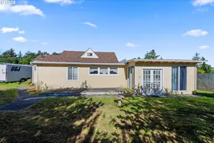 90828 Henderson Ln, Coos Bay, OR 97420 - Photo 32