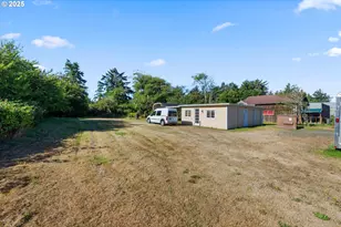 90828 Henderson Ln, Coos Bay, OR 97420 - Photo 36