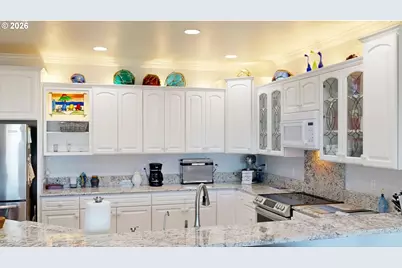 842 Chetco Point Ter, Brookings, OR 97415 - Photo 10
