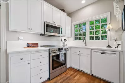 9931 NW Abbey Rd, Portland, OR 97229 - Photo 10