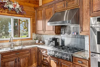 9915 Marquam Cir, Molalla, OR 97038 - Photo 22