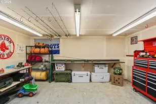 9915 Marquam Cir, Molalla, OR 97038 - Photo 32