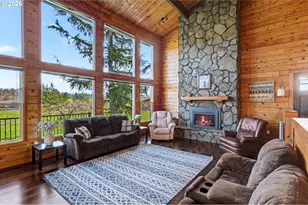 9915 Marquam Cir, Molalla, OR 97038 - Photo 8