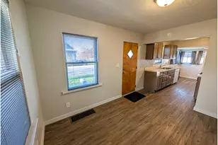 804 Jefferson Ave, La Grande, OR 97850 - Photo 4