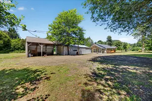 59846 Fairview Rd, Coquille, OR 97423 - Photo 8