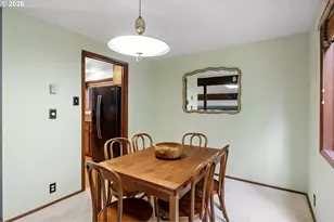 2854 Warren St, Eugene, OR 97405 - Photo 10