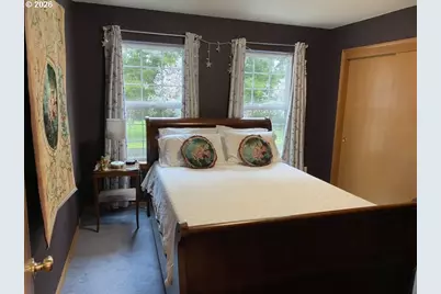 36468 River Point Dr, Astoria, OR 97103 - Photo 10