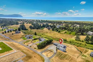89236 Belmont Rd, Warrenton, OR 97146 - Photo 2