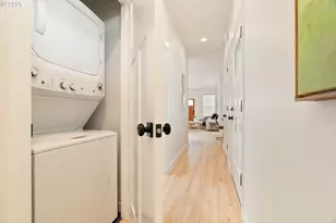 388 NE 91st Ave, Portland, OR 97220 - Photo 24