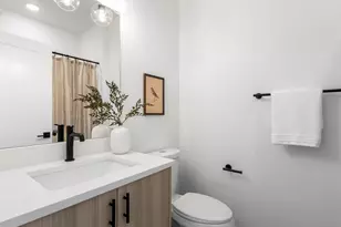 261 N Skidmore St, Portland, OR 97217 - Photo 12