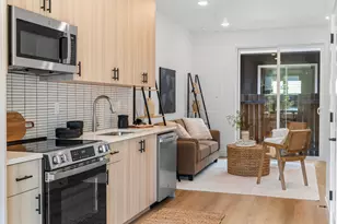 261 N Skidmore St, Portland, OR 97217 - Photo 6