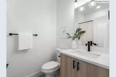 261 N Skidmore St #4, Portland, OR 97217 - Photo 10