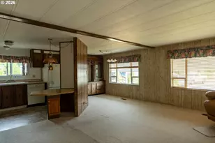 2232 42nd Ave SE, Salem, OR 97317 - Photo 6