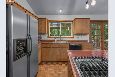 6 Adams Ct, Lake Oswego, OR 97035 - Photo 12
