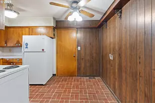 4620 SE 104th Ave, Portland, OR 97266 - Photo 18