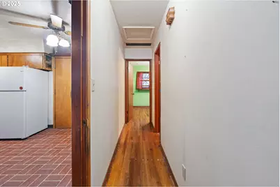 4620 SE 104th Ave, Portland, OR 97266 - Photo 24