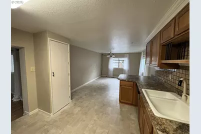 1600 Rhododendron Dr #218, Florence, OR 97439 - Photo 12