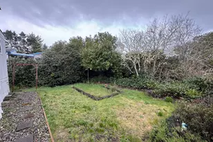 1600 Rhododendron Dr, Florence, OR 97439 - Photo 28