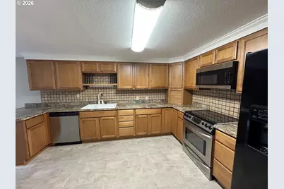 1600 Rhododendron Dr #218, Florence, OR 97439 - Photo 8