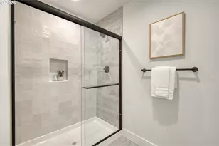 12125 SW Turnagain Dr, Tigard, OR 97224 - Photo 24