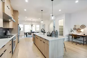 16240 NW Holman Wy, Portland, OR 97229 - Photo 8
