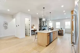 16240 NW Holman Wy, Portland, OR 97229 - Photo 10