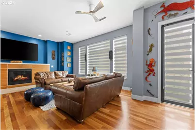 2140 NW 16th Ave, Portland, OR 97209 - Photo 14