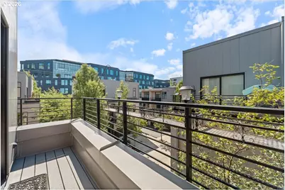 2140 NW 16th Ave, Portland, OR 97209 - Photo 24