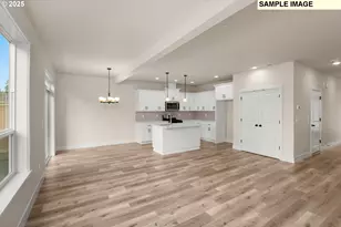 4673 SE Steelhead Ct, Hillsboro, OR 97123 - Photo 6