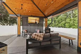 1090 N 26th Terrace, Cornelius, OR 97113 - Photo 40