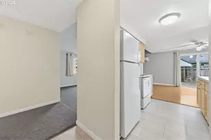 4671 Royal Ave, Eugene, OR 97402 - Photo 6