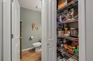 16038 SE Kingbird Dr, Clackamas, OR 97015 - Photo 8
