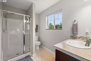 16038 SE Kingbird Dr, Clackamas, OR 97015 - Photo 12