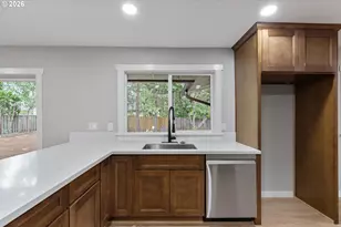 220 SW 144th Ave, Beaverton, OR 97006 - Photo 8