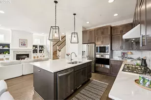 8189 SW Oldham Dr, Beaverton, OR 97007 - Photo 16