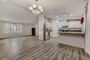 1111 SE 3rd Ave, Canby, OR 97013 - Photo 8