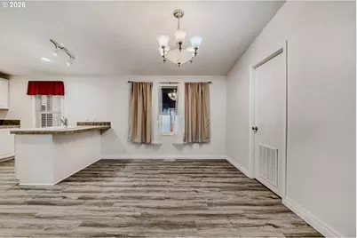 1111 SE 3rd Ave #15, Canby, OR 97013 - Photo 6