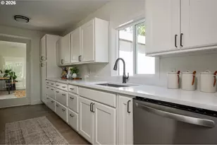 5812 SE Westfork St, Portland, OR 97206 - Photo 14
