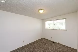 13231 Clairmont Way, Oregon City, OR 97045 - Photo 10