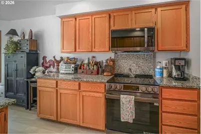 733 Sitka Deer Ct NW, Salem, OR 97304 - Photo 14