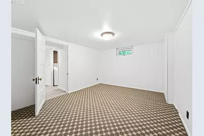 2473 Columbia St, Eugene, OR 97403 - Photo 32