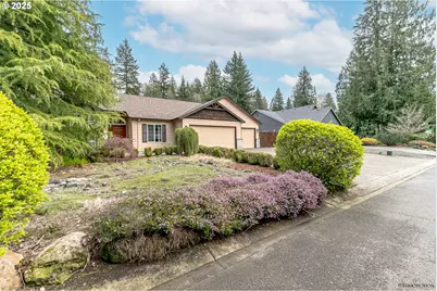 24788 E McKenzie Valley Ct, Welches, OR 97067 - Photo 4