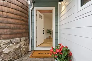 10313 SW 87th Ave, Portland, OR 97223 - Photo 4